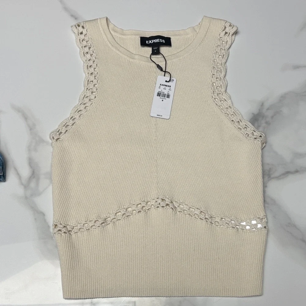 Express top - Picture 1 of 3